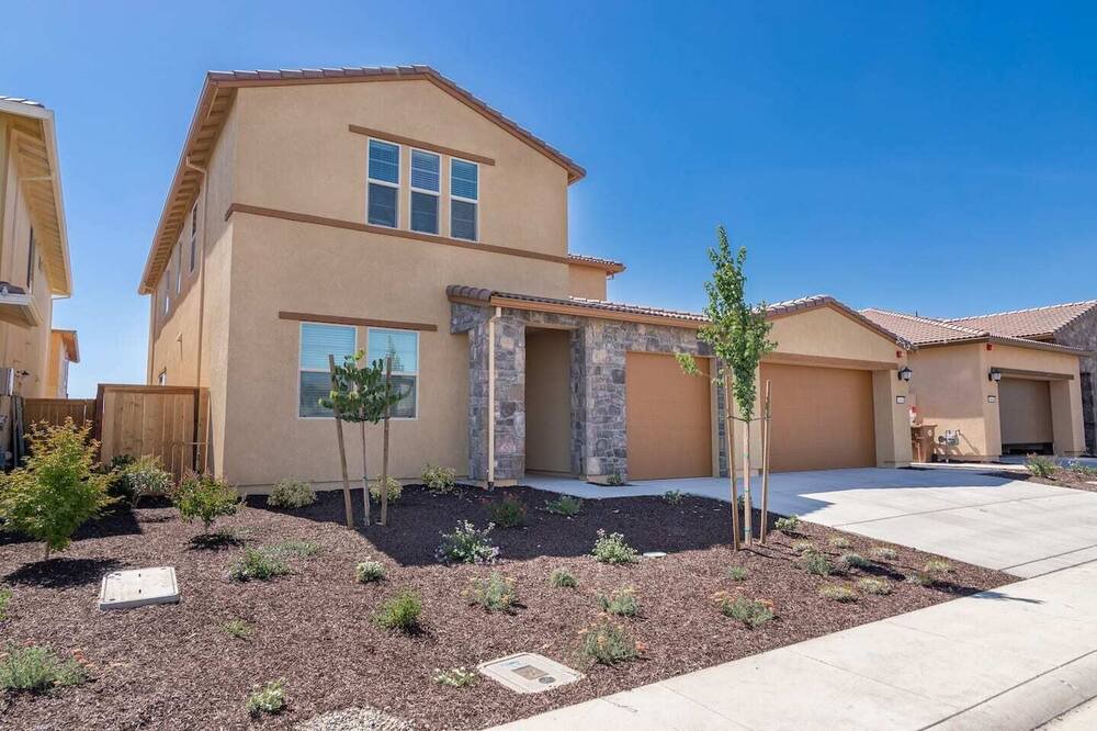 Photo of Outdoor in Elk Grove