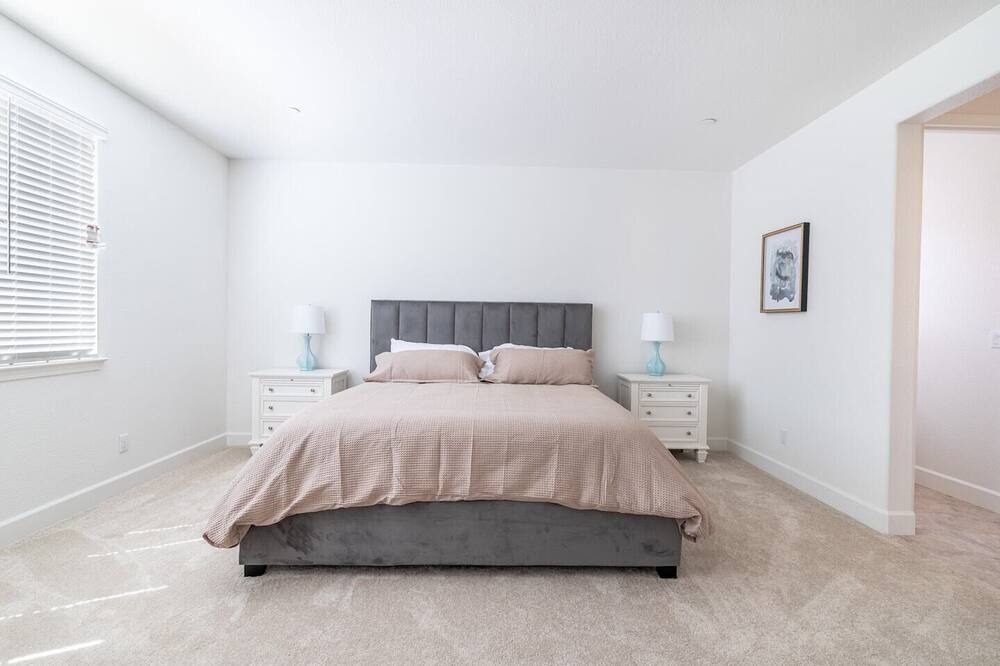 Photo of Bedroom in Elk Grove