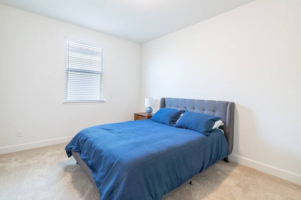 Photo of Bedroom in Elk Grove