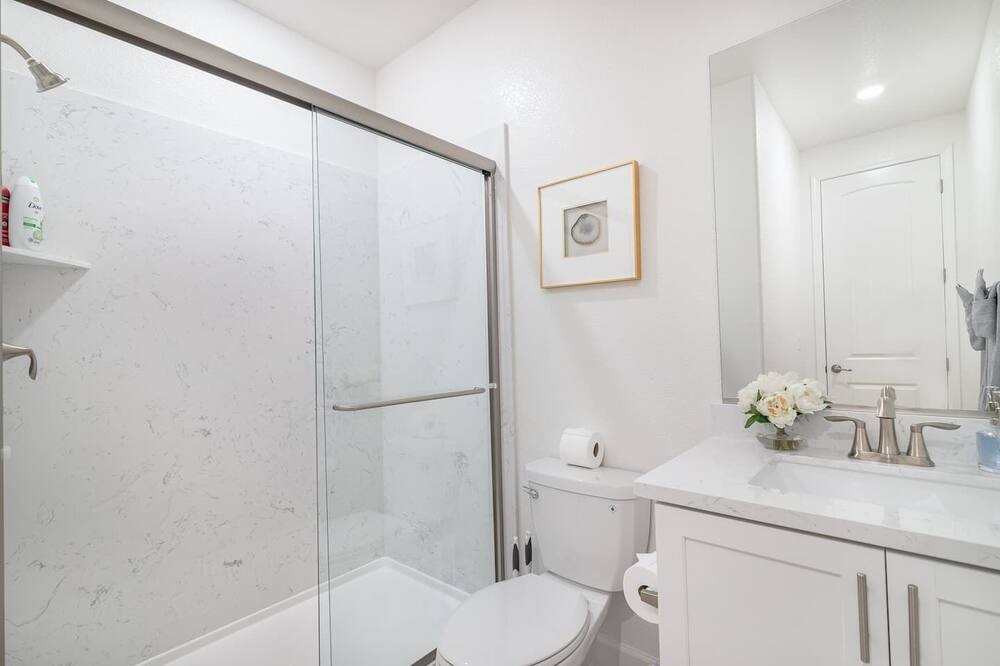 Photo of Bathroom in Elk Grove