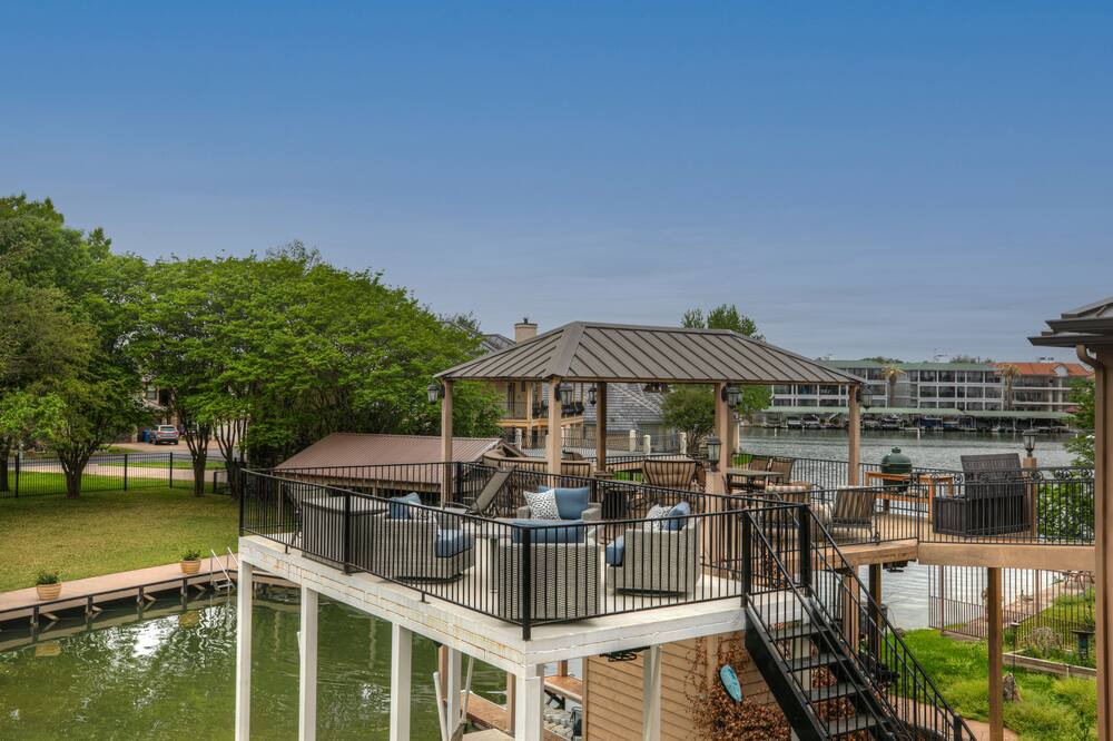Photo of Outdoor in Horseshoe Bay