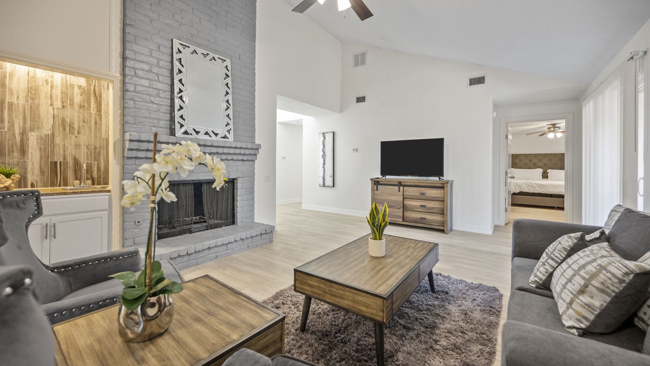 Photo of Livingroom in Addicks