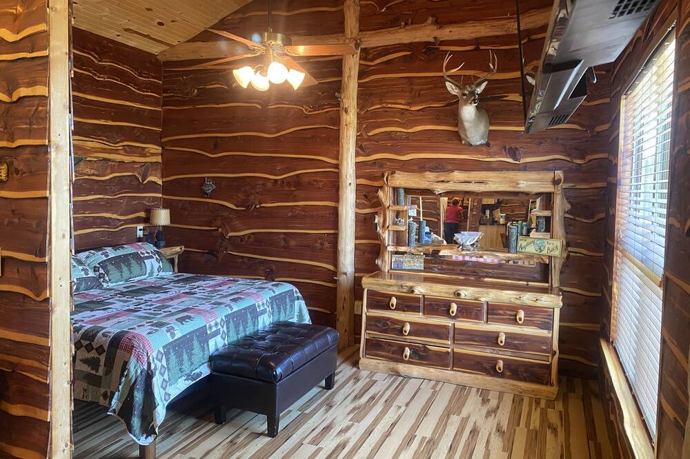 Photo of Bedroom in Oscar