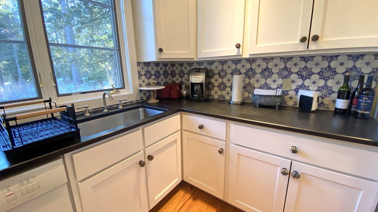 Photo of Kitchen in Hall Quarry