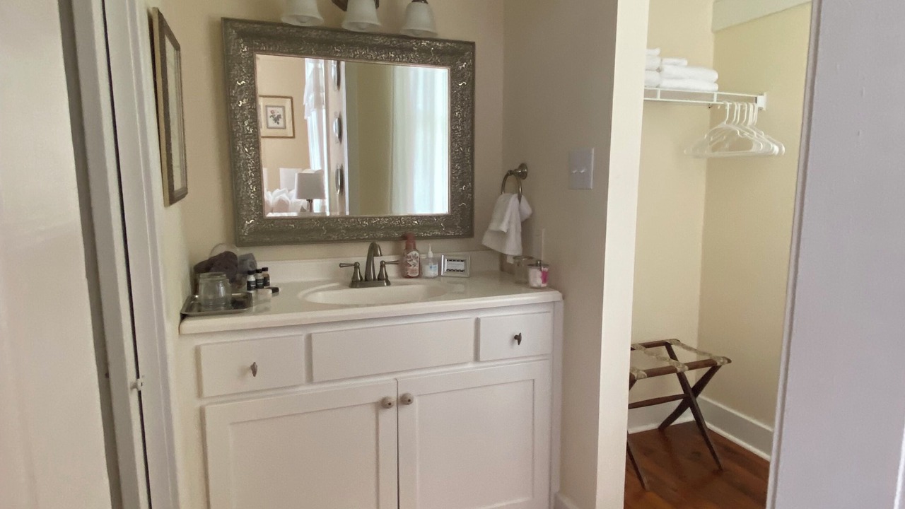 Photo of Bathroom in Natchez