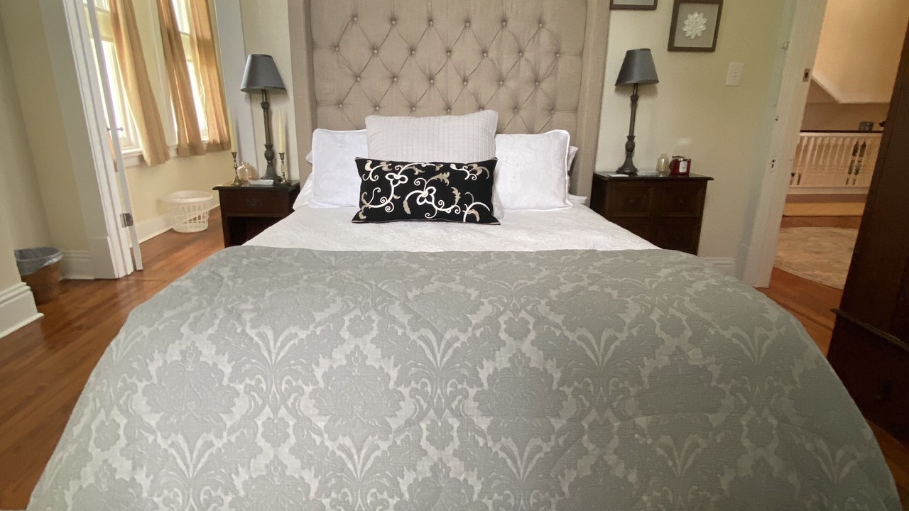 Photo of Bedroom in Natchez
