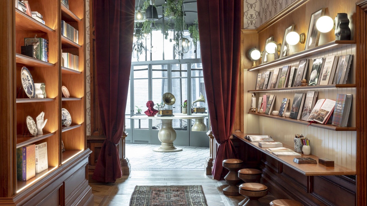 Photo of Others in Old Town