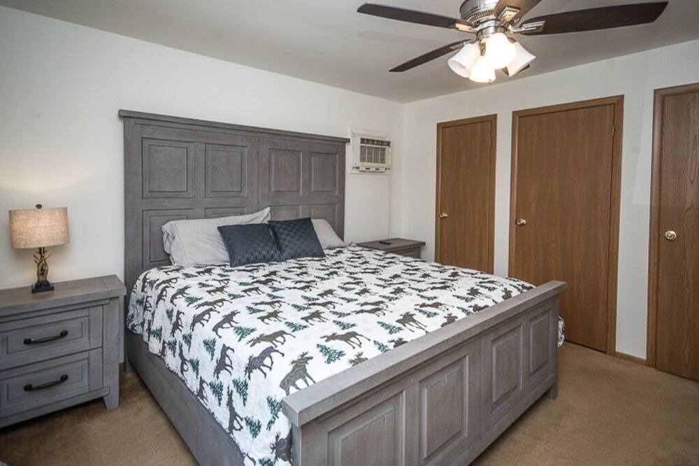 Photo of Bedroom in Lake Ariel