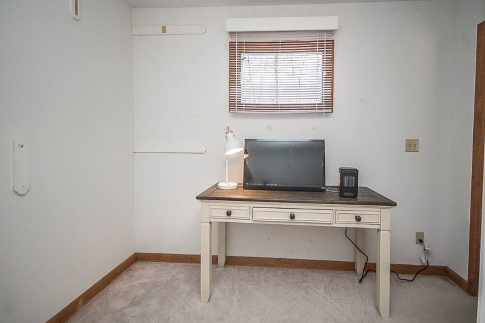 Photo of Bedroom in Lake Ariel