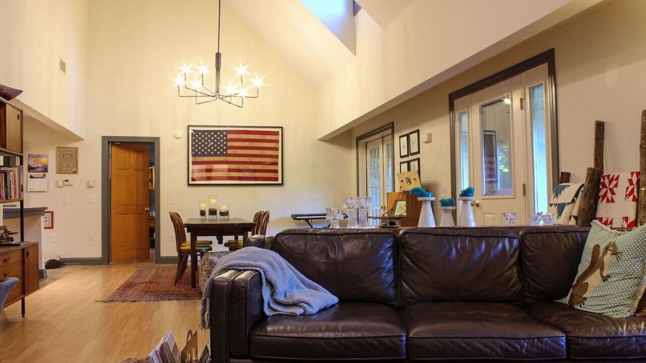 Photo of Livingroom in Palenville