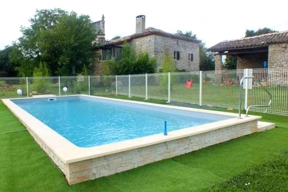 Photo of Outdoor in Penne