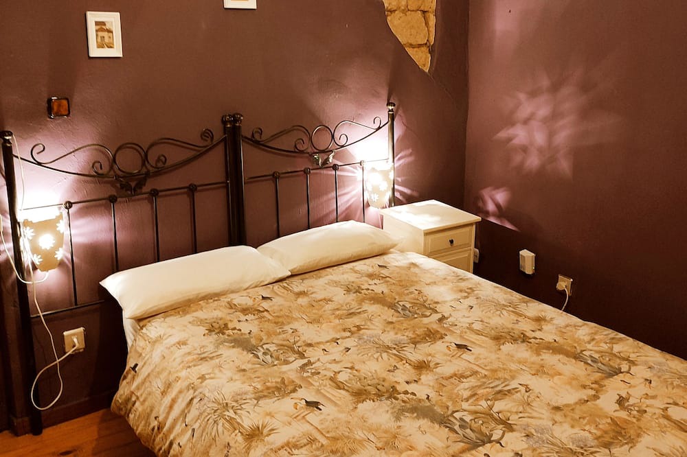 Photo of Bedroom in Tubilla del Lago