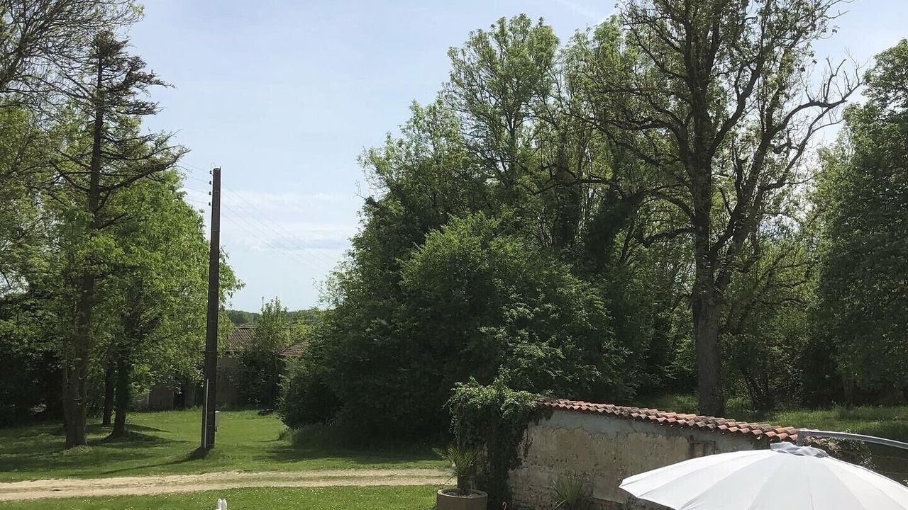 Photo of Outdoor in Montboyer
