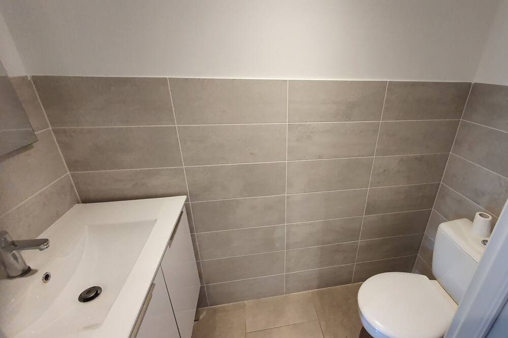 Photo of Bathroom in Saint-Jean-de-Bueges