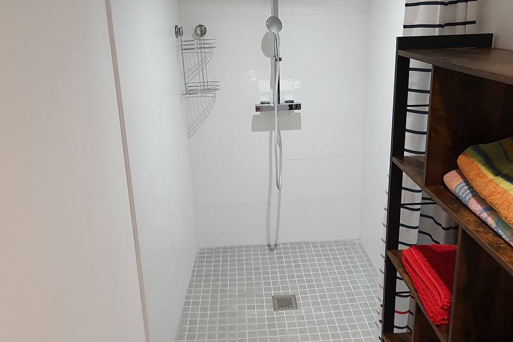 Photo of Bedroom in Saint-Jean-de-Bueges