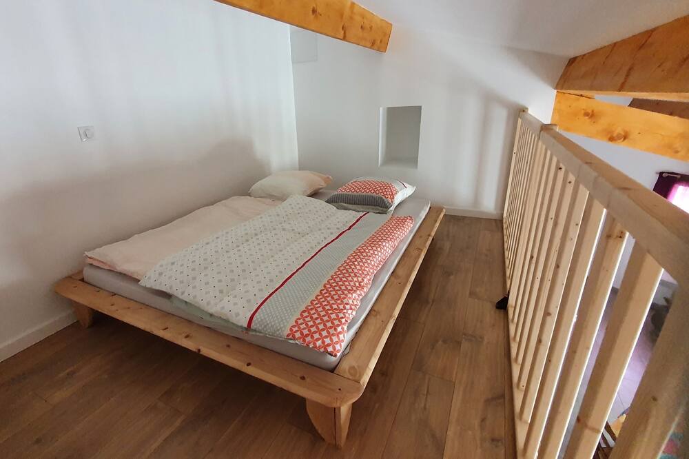 Photo of Bedroom in Saint-Jean-de-Bueges