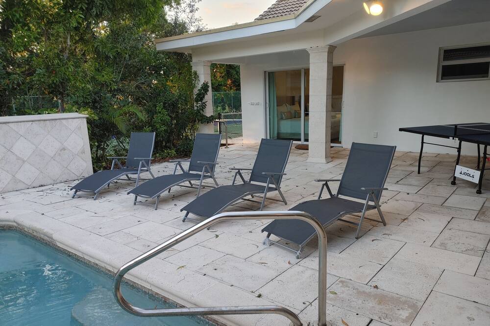 Photo of Outdoor in Coral Springs