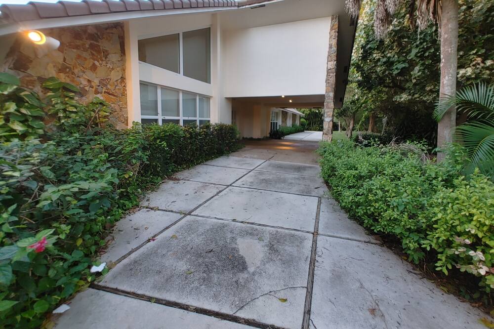 Photo of Outdoor in Coral Springs
