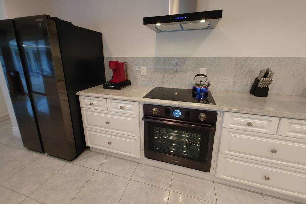 Photo of Kitchen in Coral Springs