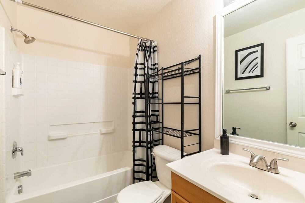 Photo of Bathroom in Little Elm