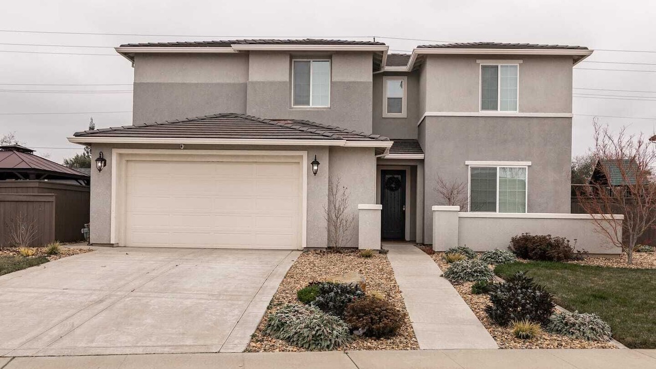 Photo of Outdoor in Elk Grove
