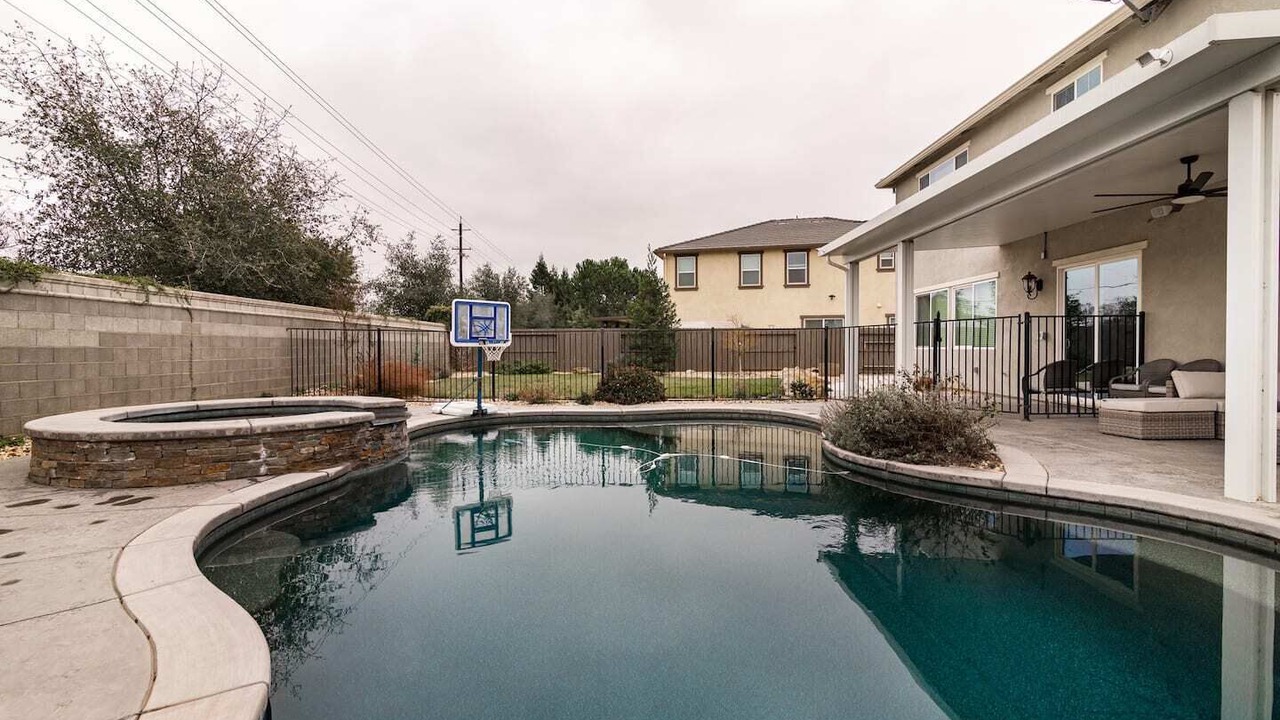 Photo of Outdoor in Elk Grove