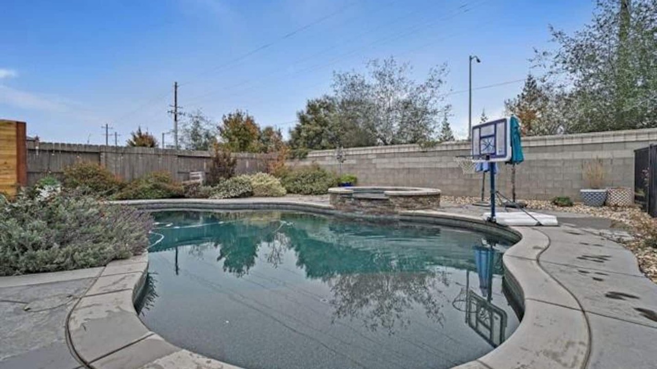 Photo of Outdoor in Elk Grove