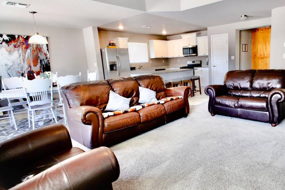 Photo of Livingroom in Socorro