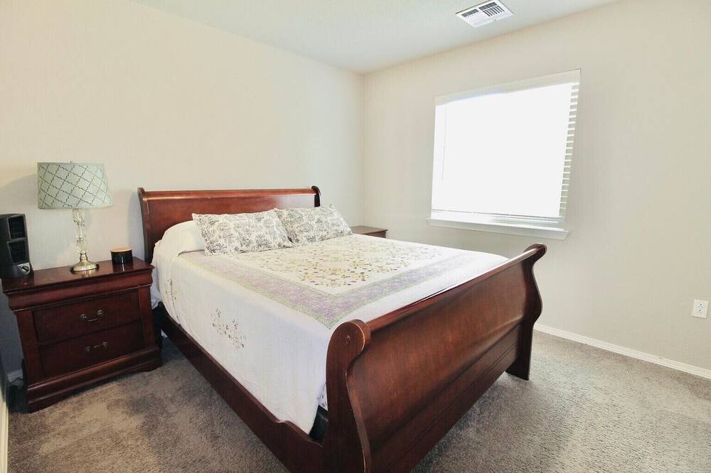 Photo of Bedroom in Socorro