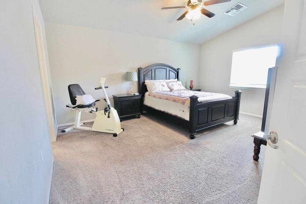 Photo of Bedroom in Socorro