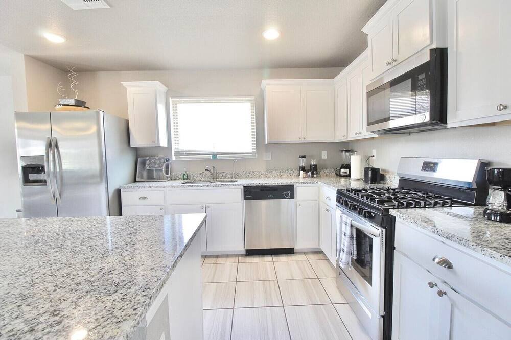 Photo of Kitchen in Socorro