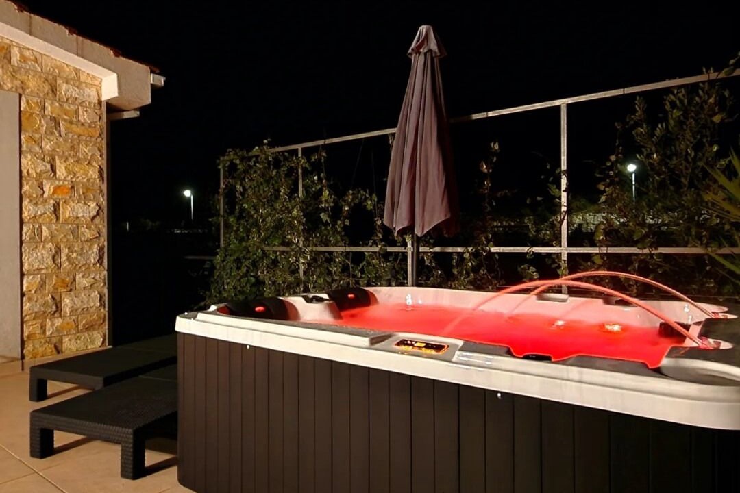 Photo of Outdoor in Dol