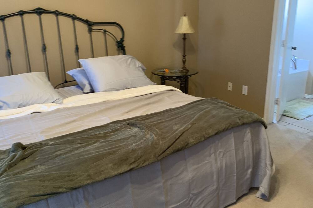 Photo of Bedroom in Lubbock