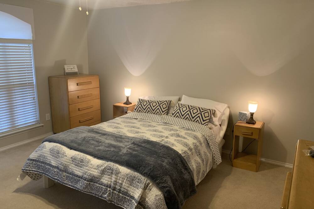 Photo of Bedroom in Lubbock