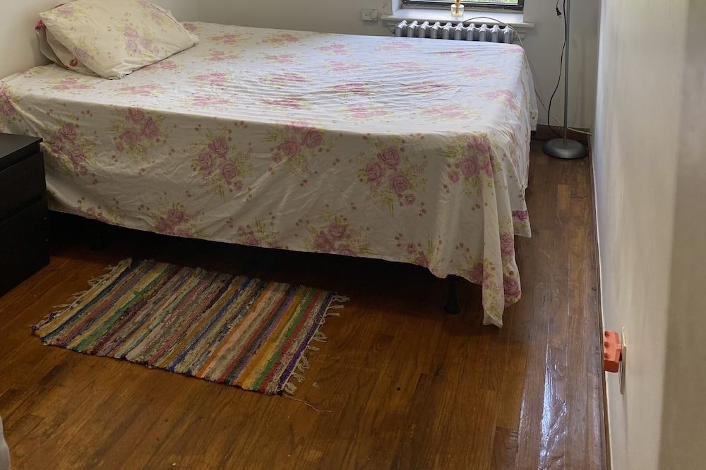 Photo of Bedroom in Brownsville