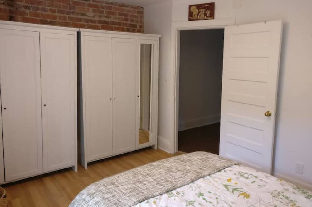 Photo of Bedroom in Church and Wellesley