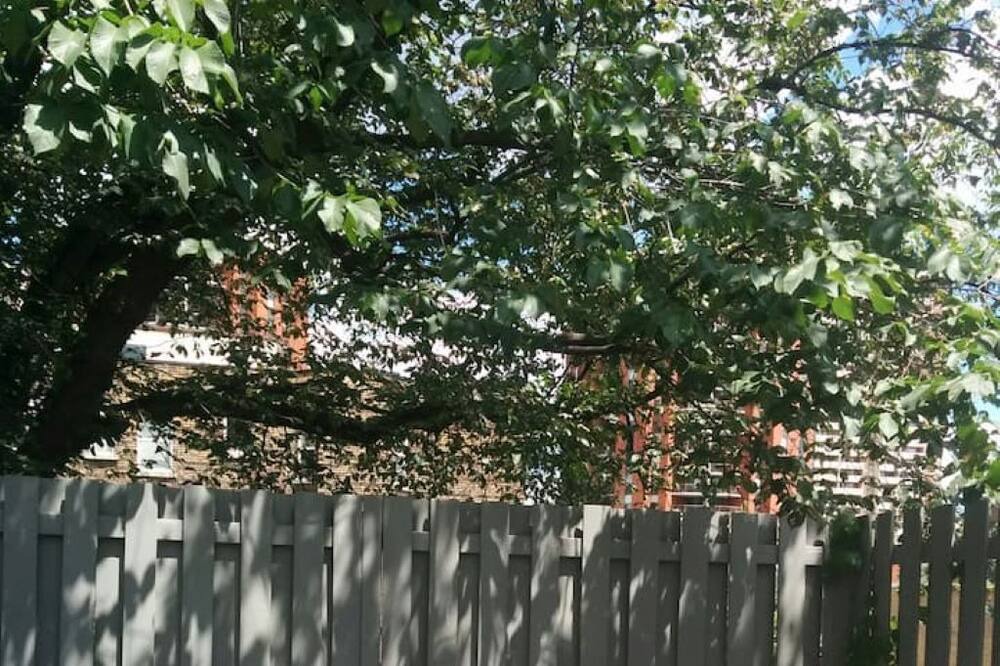 Photo of Patio Balcony in Church and Wellesley