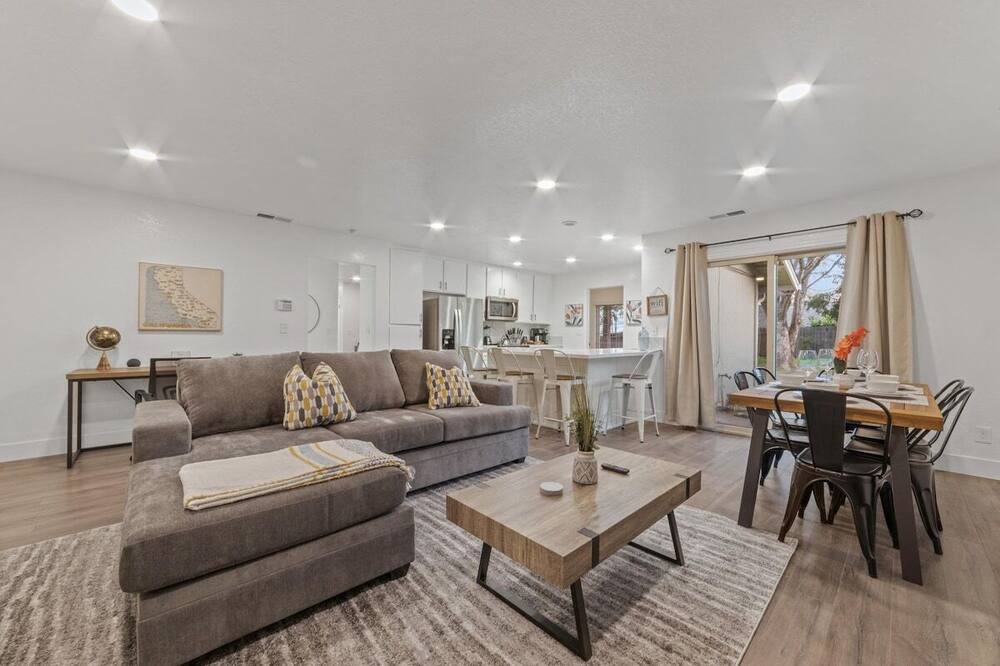 Photo of Bedroom in Citrus Heights