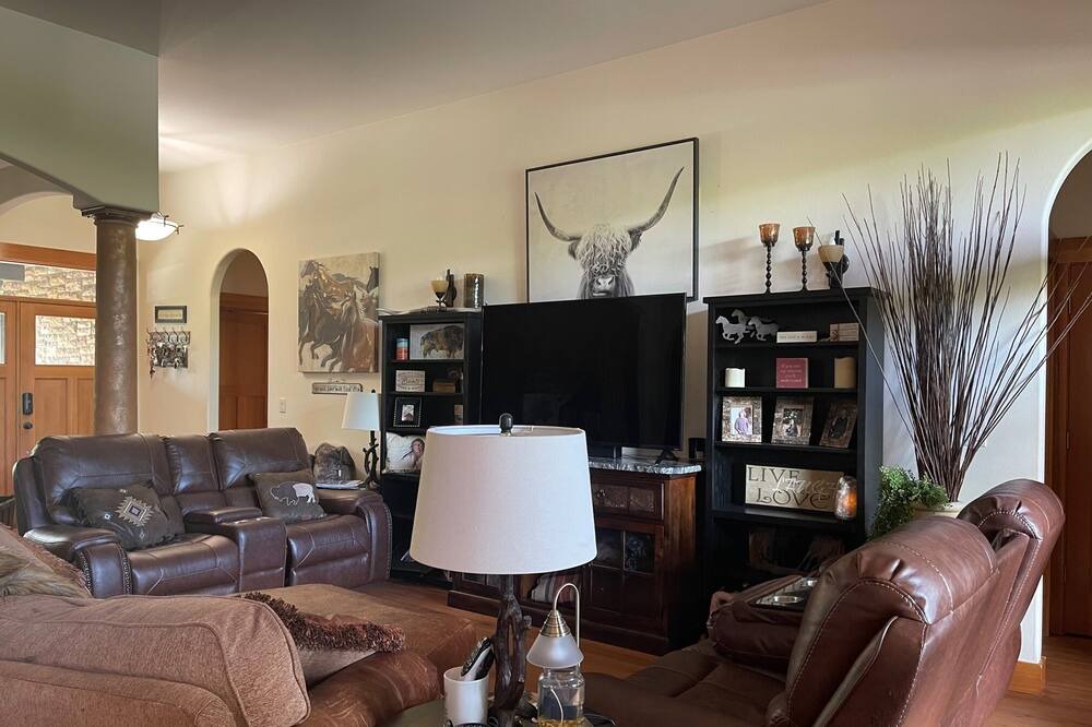 Photo of Livingroom in Hood River