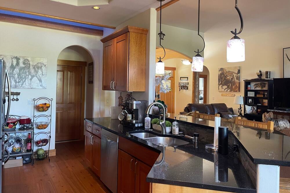 Photo of Kitchen in Hood River