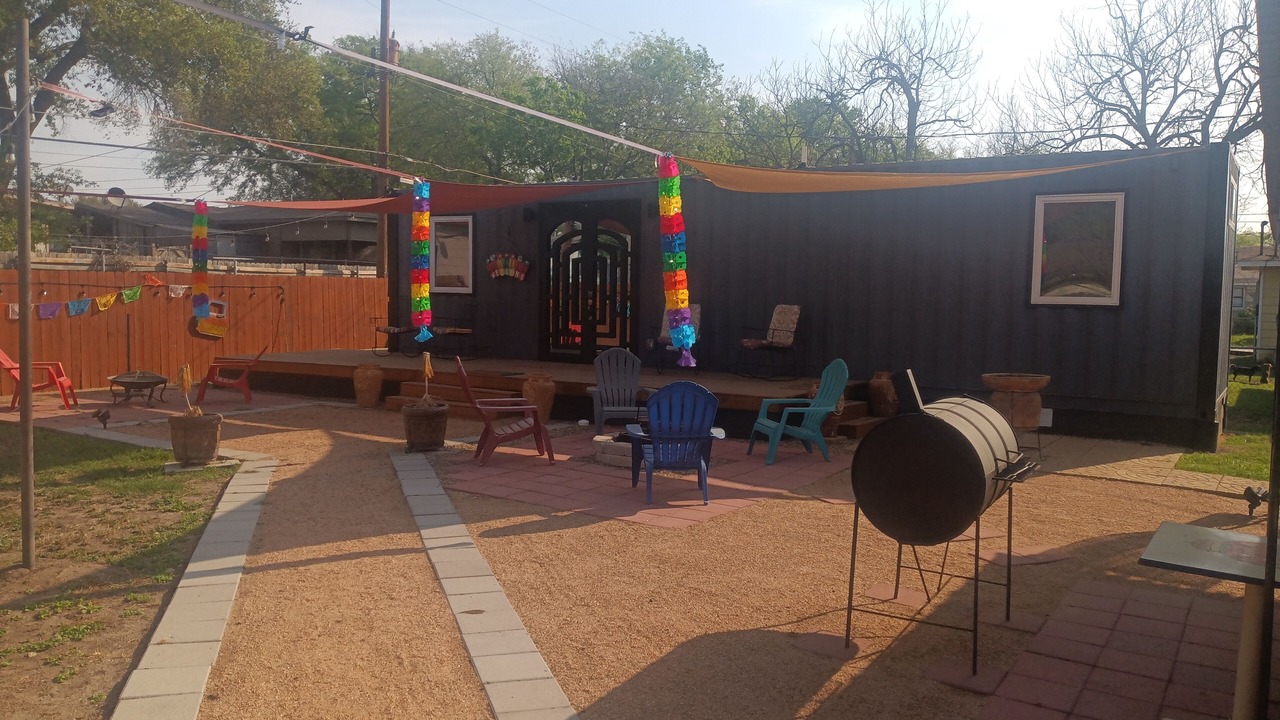 Photo of Outdoor in Harlandale