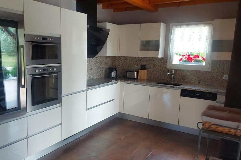 Photo of Kitchen in Lesperon