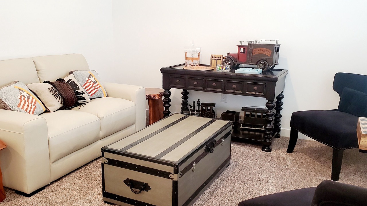 Photo of Livingroom in Daniel