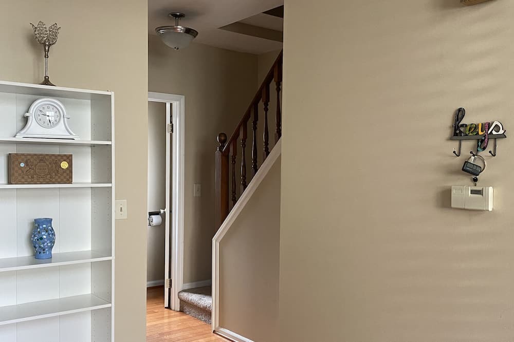 Photo of Others in Corn Hill