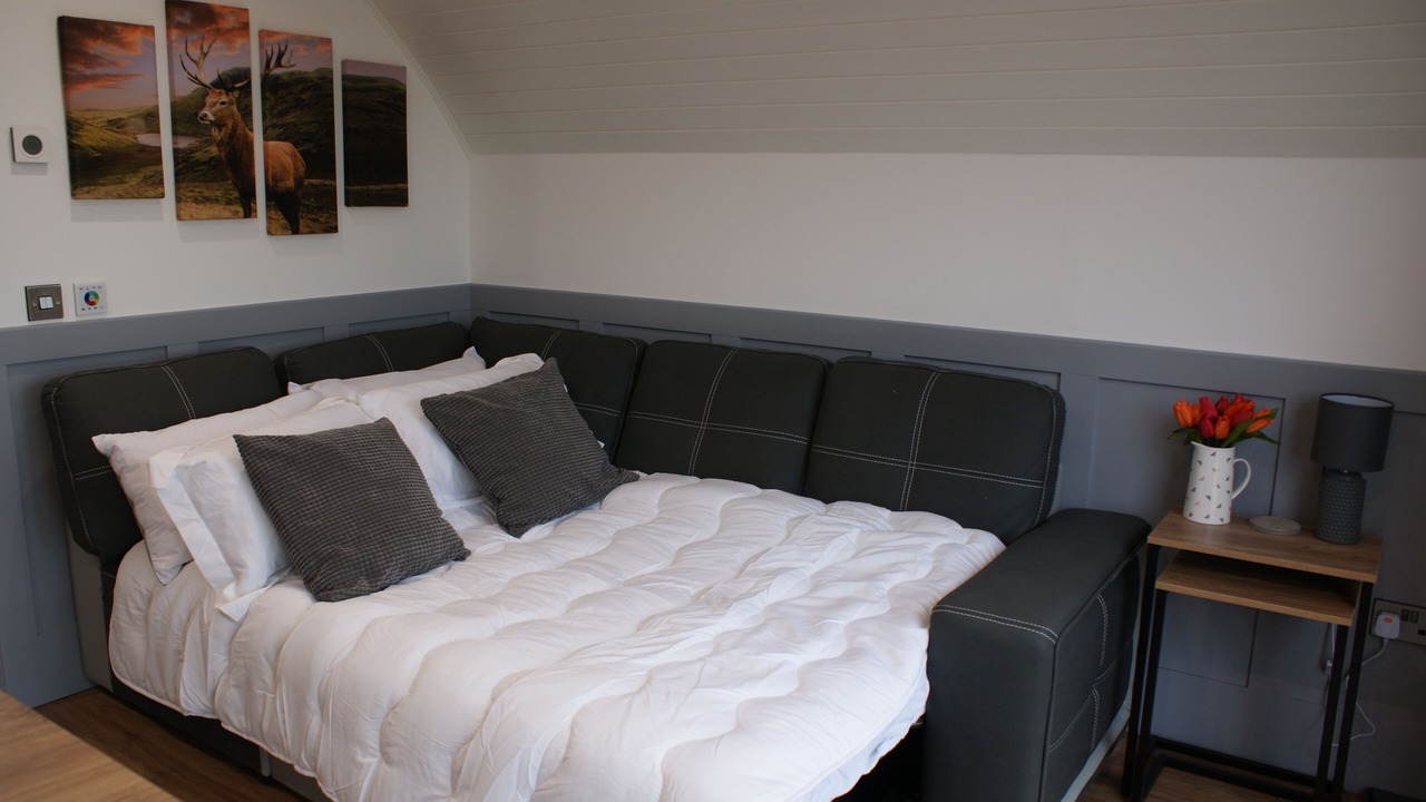 Photo of Others in Keith