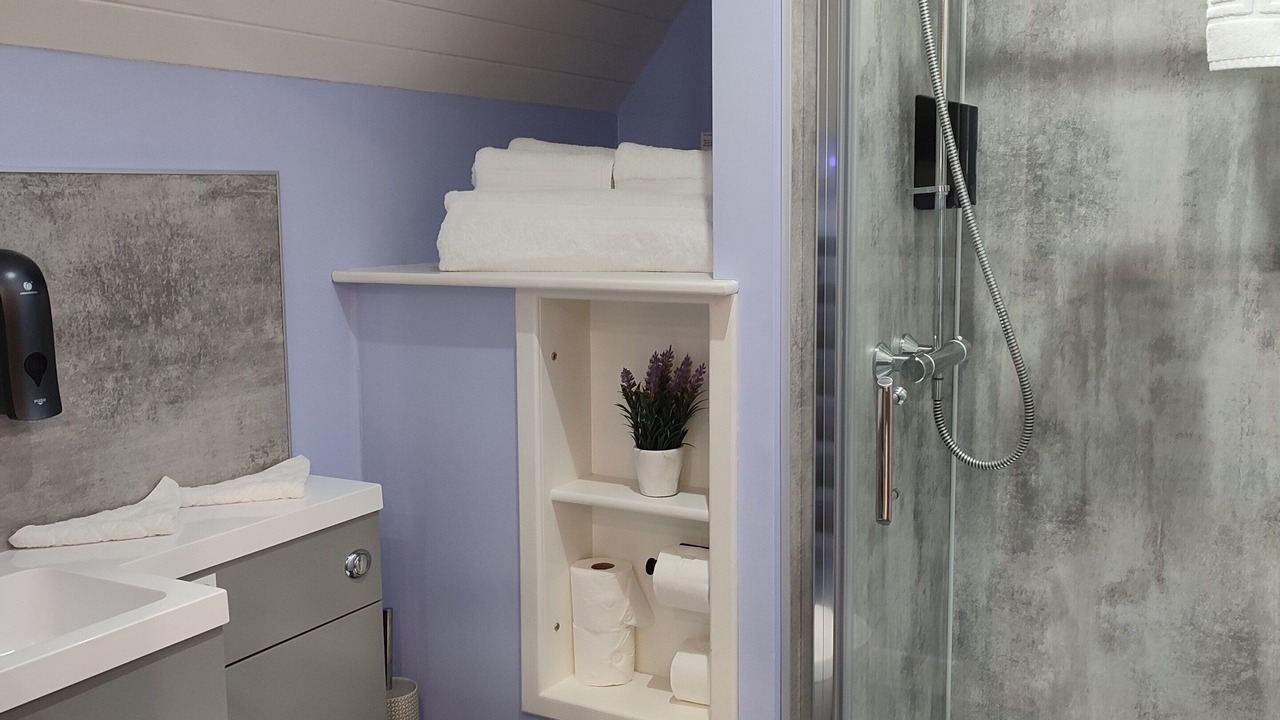 Photo of Others in Keith