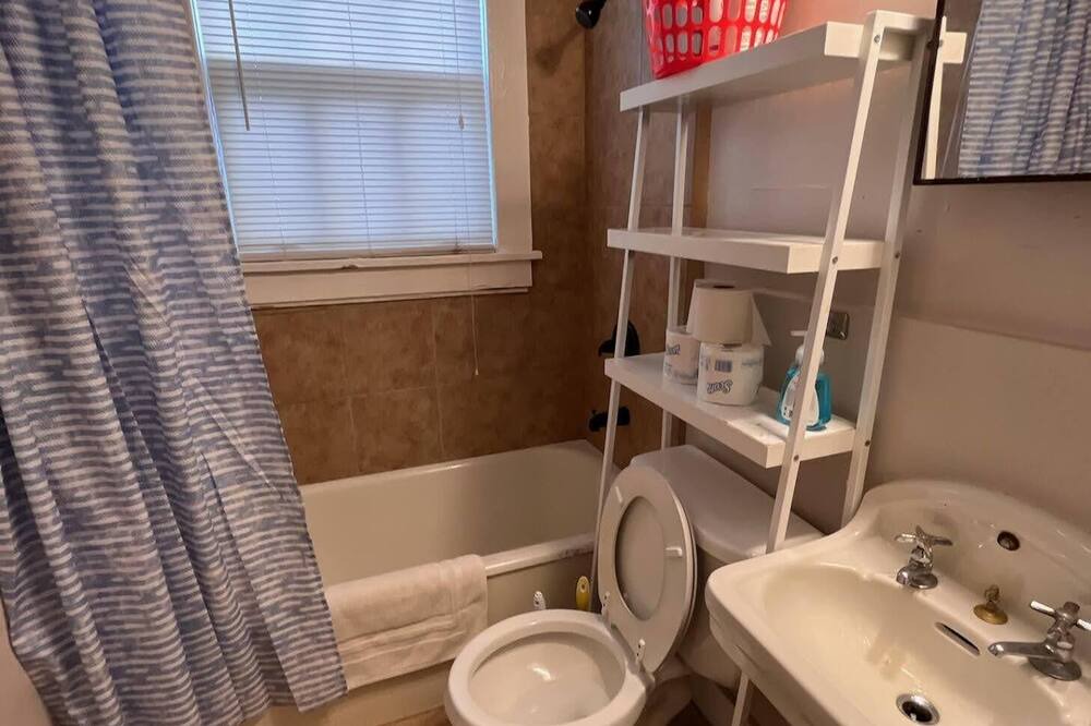 Photo of Bathroom in New Pathways