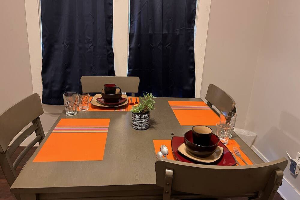 Photo of Livingroom in New Pathways