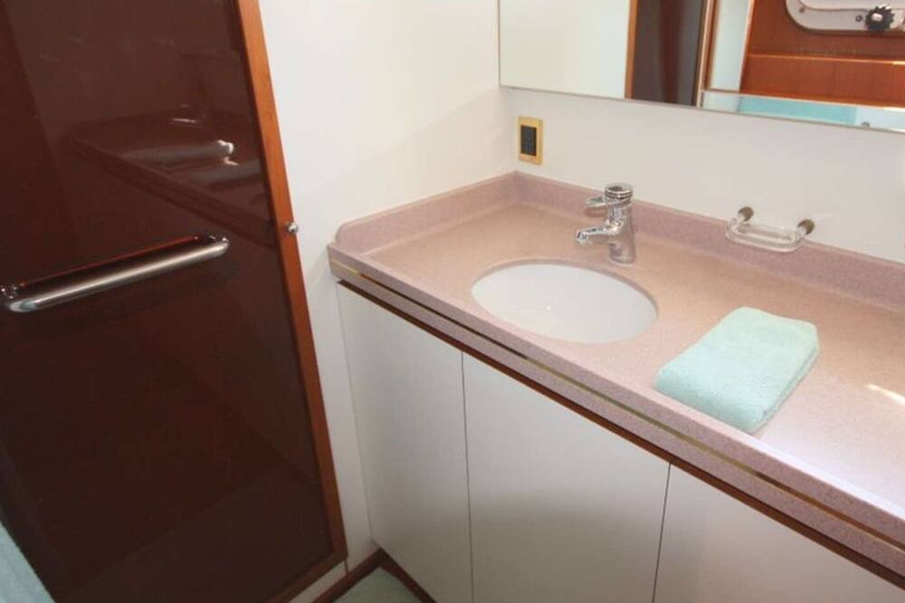 Photo of Bathroom in Saint-Tropez City Centre