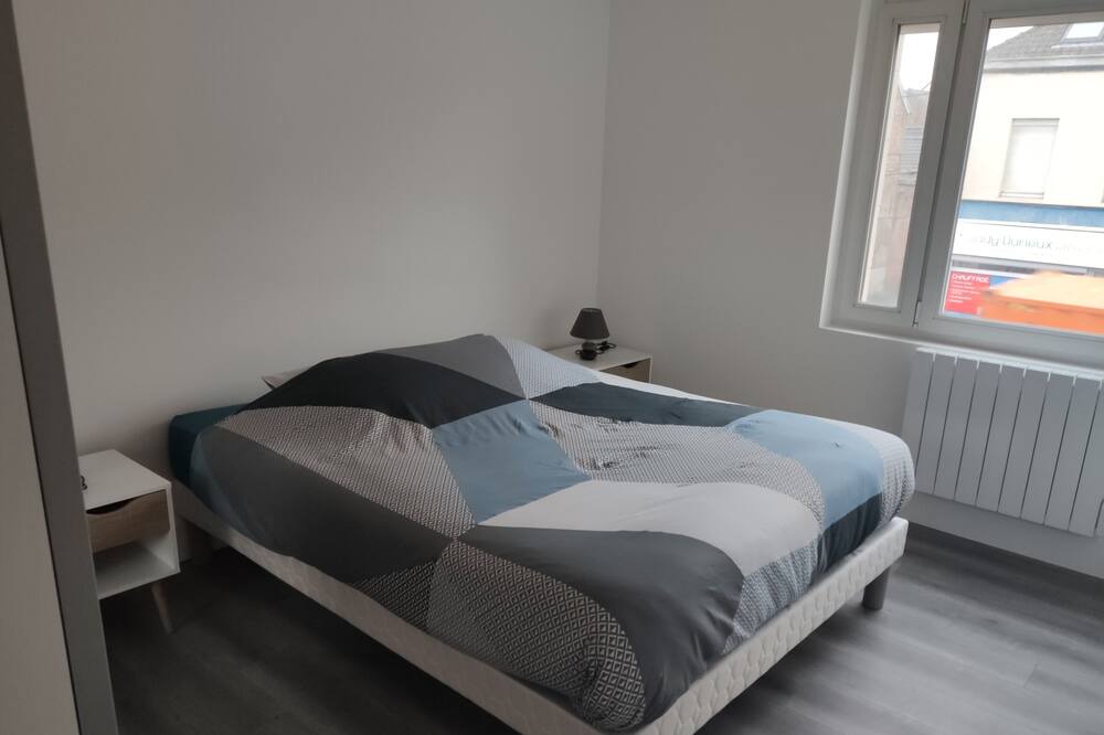 Photo of Bedroom in Valenciennes